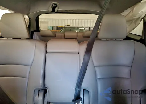 2018 Honda Pilot Exl z USA, uszkodzony, nr VIN 5FNYF6H51JB030647